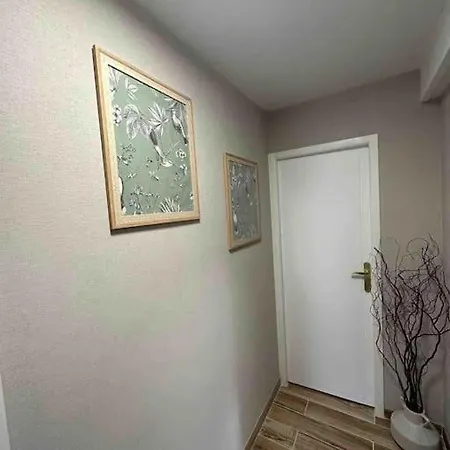 Prázdninový dům Hanoi Maison De Charme Avec Jacuzzi Prive *