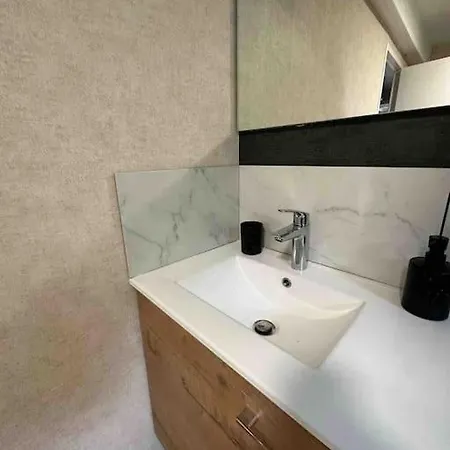 Hanoi Maison De Charme Avec Jacuzzi Prive
